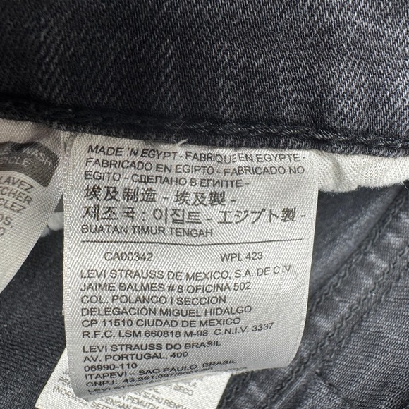 Levi's 512 Distressed Jeans Black Grunge Denim Straight Leg Men's Size 38x32 - Picture 4 of 15